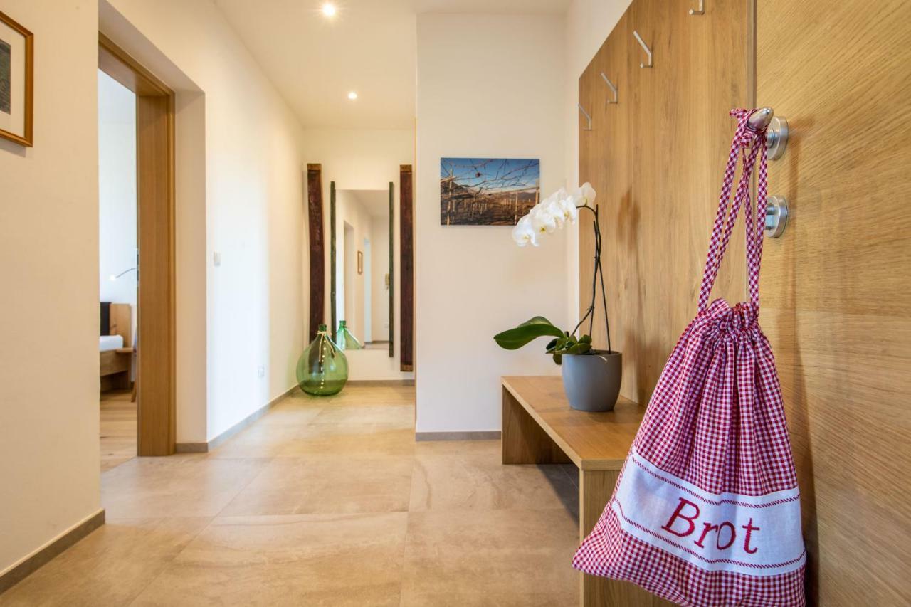 Appartements Weisshauserhof Appiano Sulla Strada Del Vino Exteriér fotografie